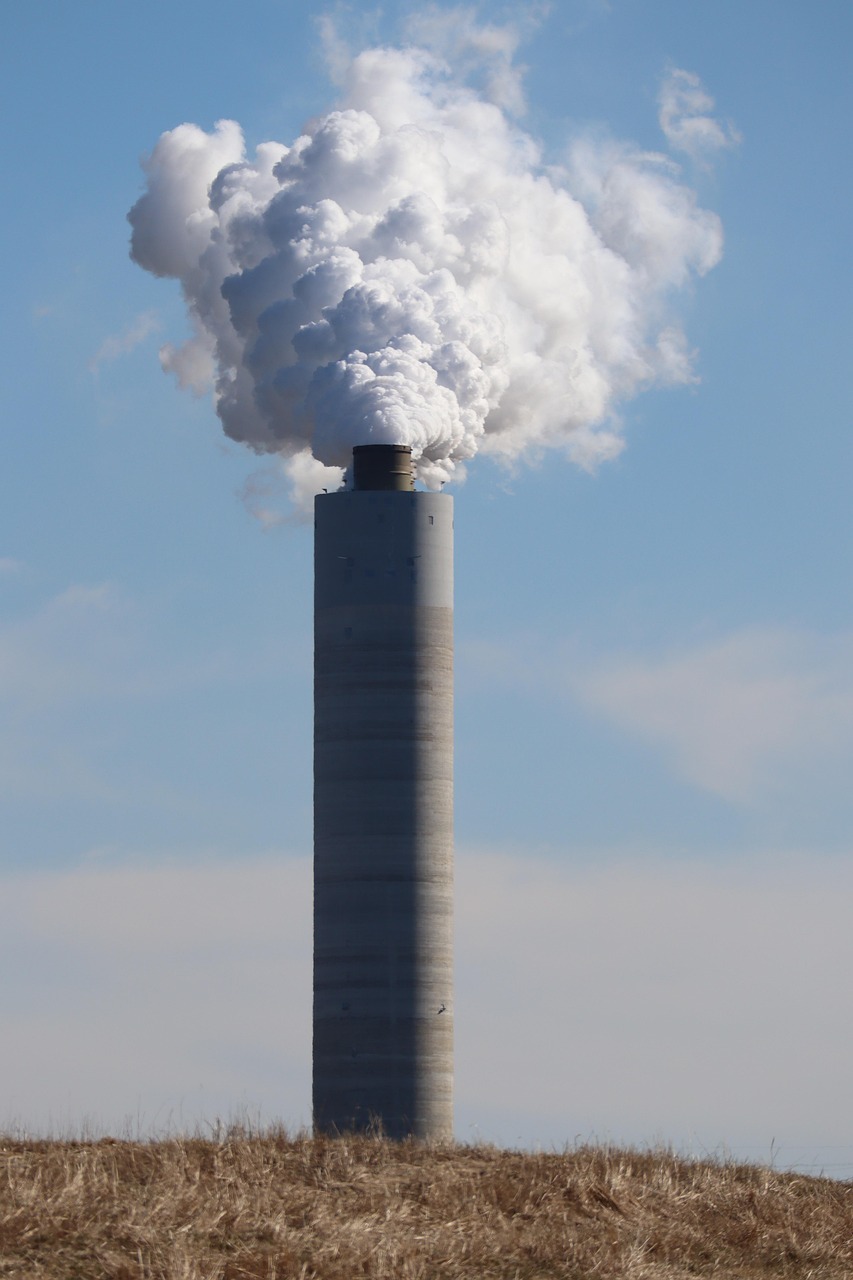 découvrez l'impact de la pollution de l'air sur la santé, l'environnement et le climat. informez-vous sur les causes, les conséquences et les solutions pour réduire la pollution atmosphérique et améliorer la qualité de l'air que nous respirons.